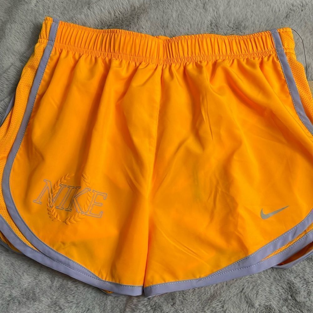 Nike Dri-FIT Tempo Athletic Shorts Small NWT Workout Running Gear Track & Field